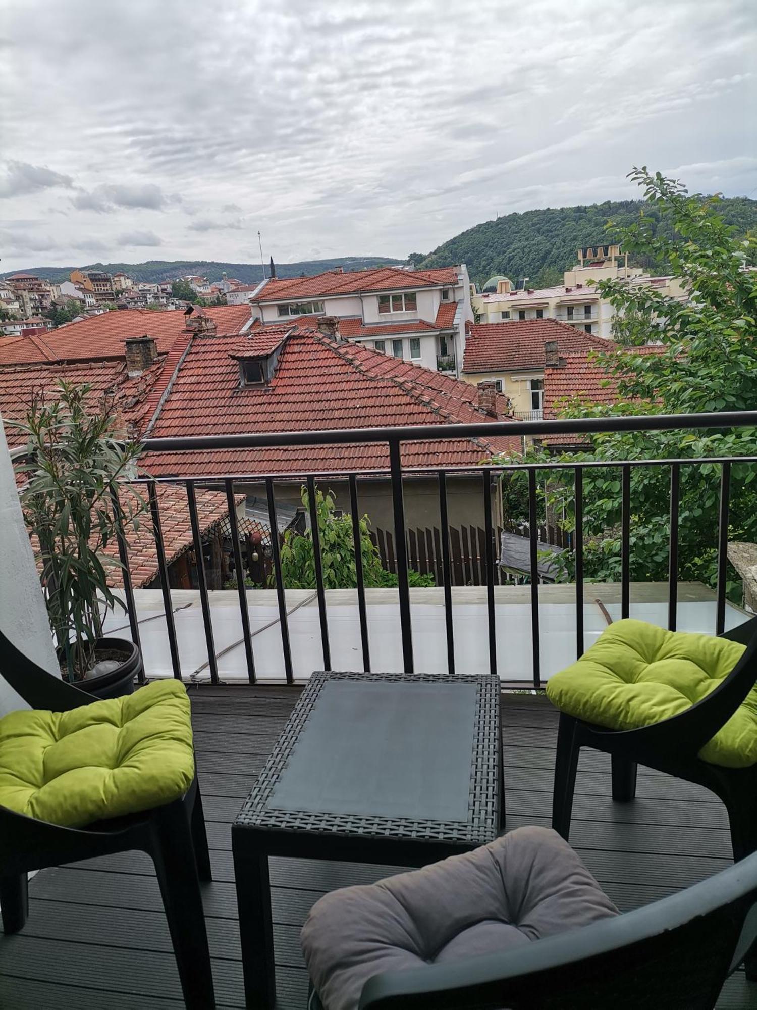 Apartament Аврамов Дом - Етаж От Къща Wielkie Tyrnowo Zewnętrze zdjęcie