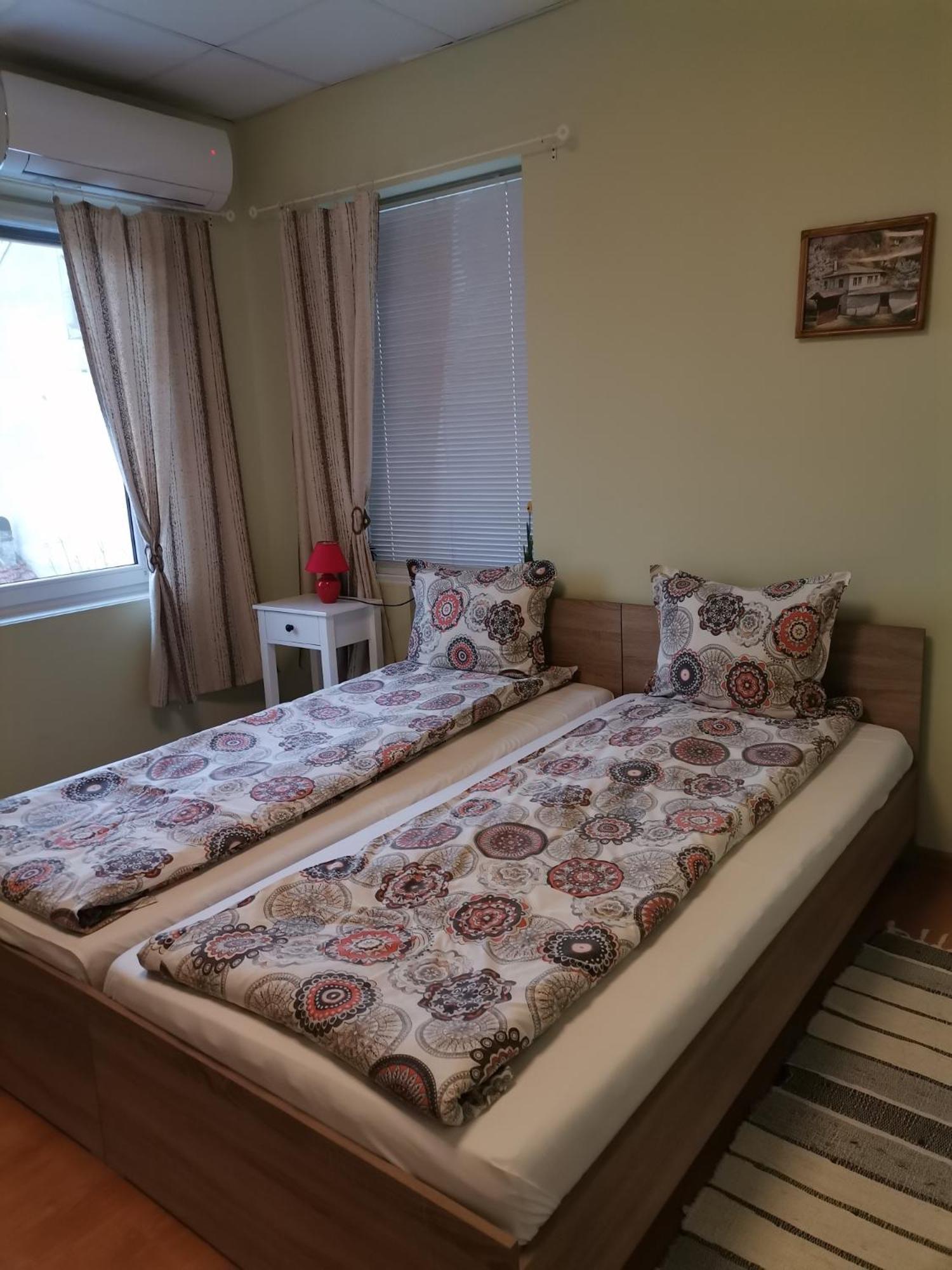 Apartament Аврамов Дом - Етаж От Къща Wielkie Tyrnowo Zewnętrze zdjęcie